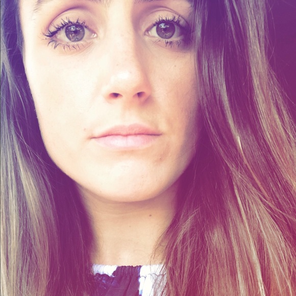 Meet your Posher, Clara - Picture 3 of 6